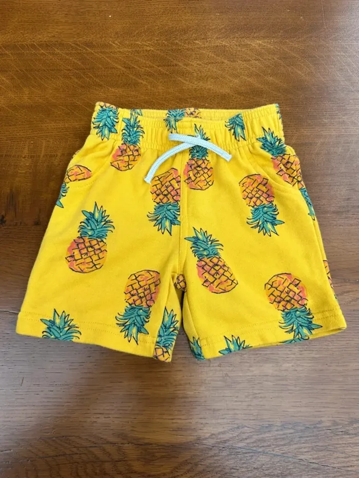 Short primark jaune ananas été 12 - 18 mois