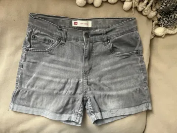 Short en jean Levis 16 ans /34