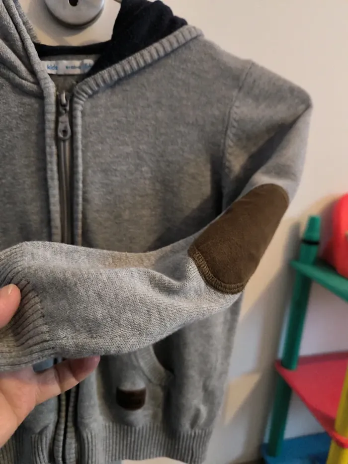 Veste zippée à capuche. Gémo. Garçon 6ans - photo numéro 4