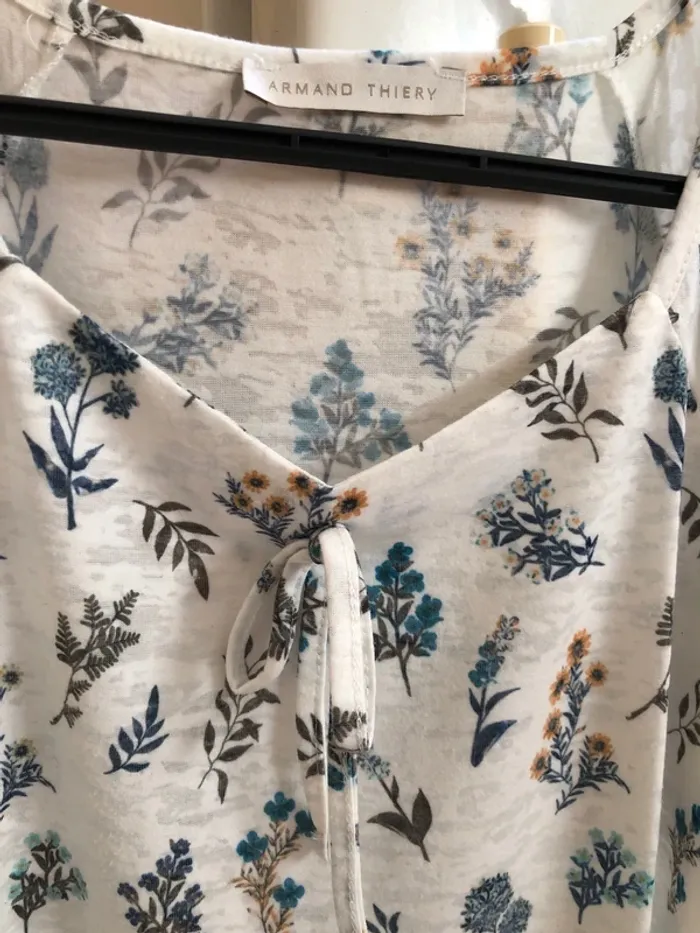 Lot de 2 t. Shirt Armand thiery taille 1 - photo numéro 3