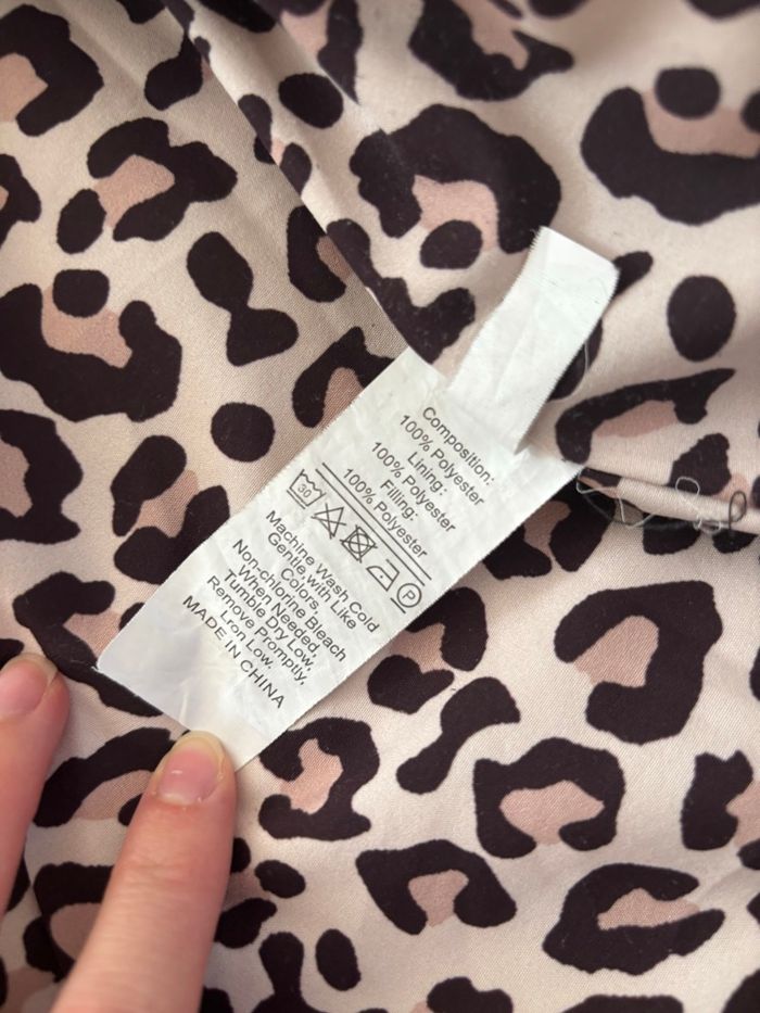 Veste matelassée noire et léopard - photo numéro 4