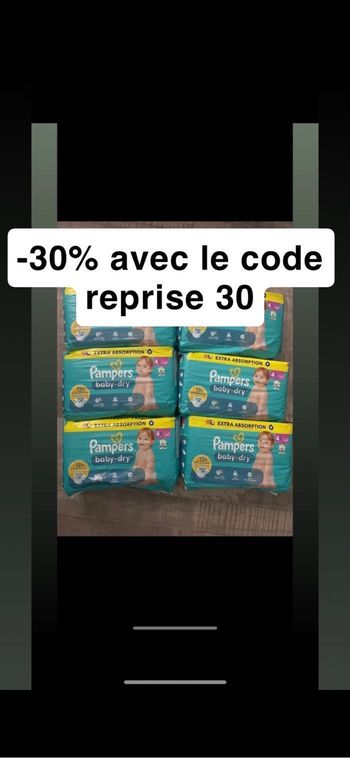 Six paquets de couches Pampers taille 4+