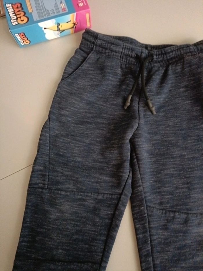 Jogging Kiabi bleu gris 10 ans - photo numéro 4