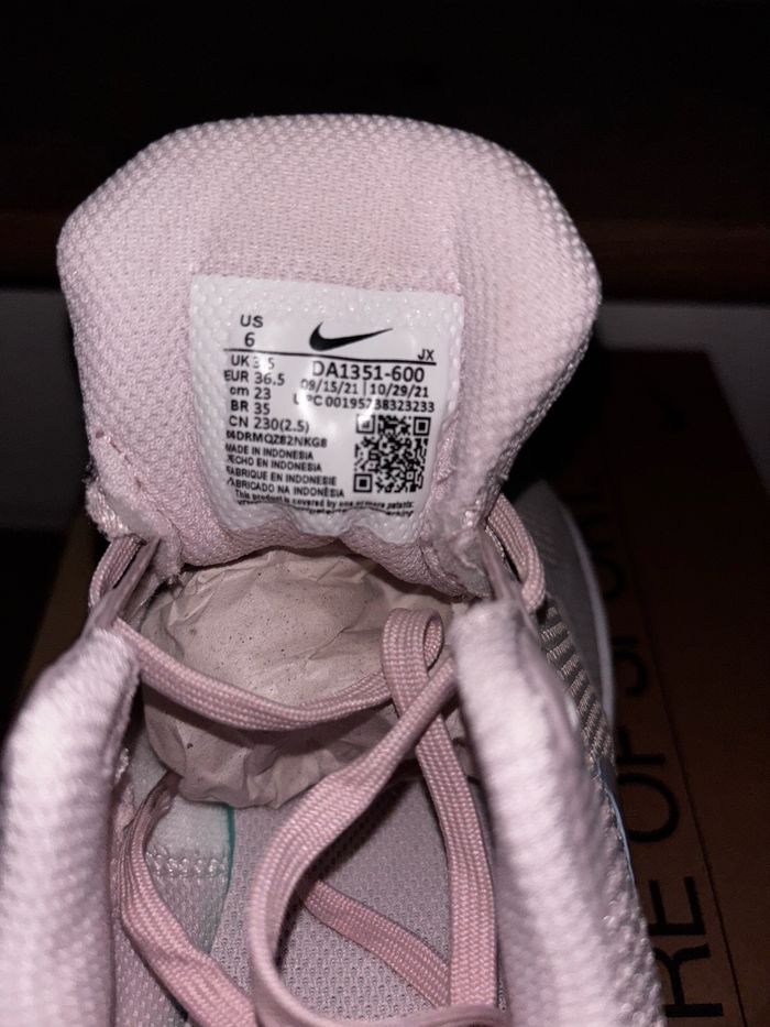 Basket Nike Original femme Neuf Dans L’emballage - photo numéro 8