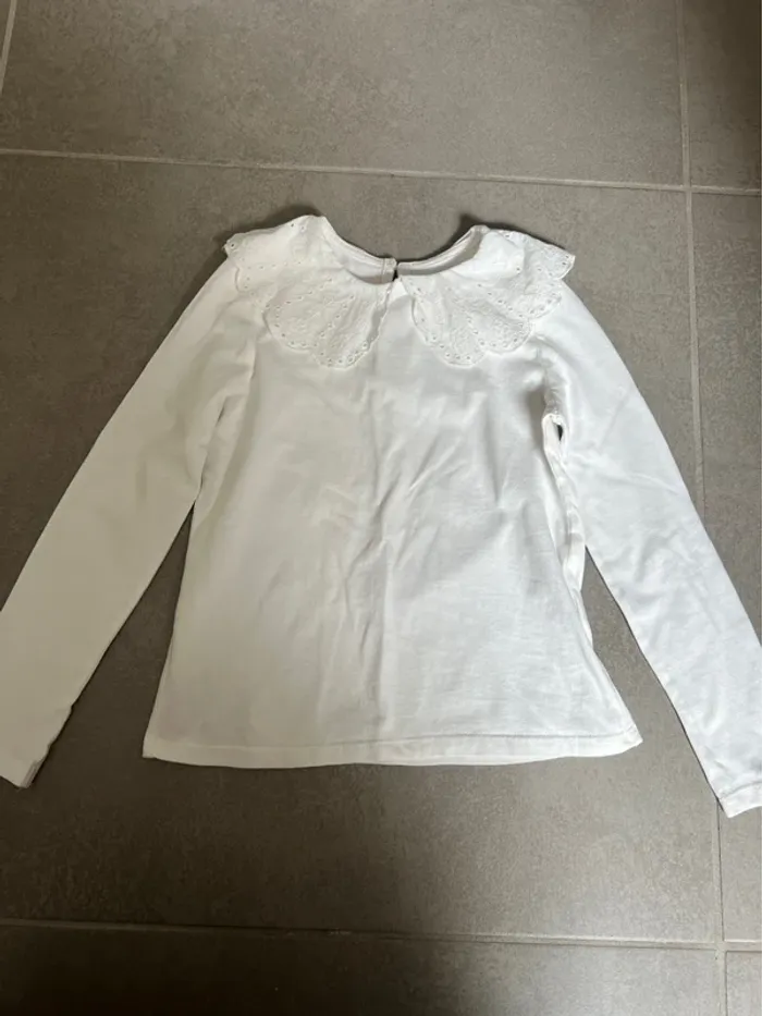 T-shirt com Claudine Kiabi
