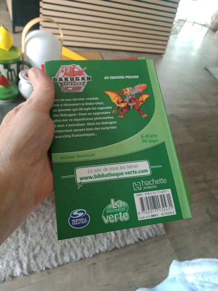 2 livres Bakugan numéro 1/2 - photo numéro 6