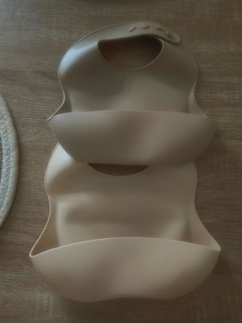 Bavoirs silicone bebe