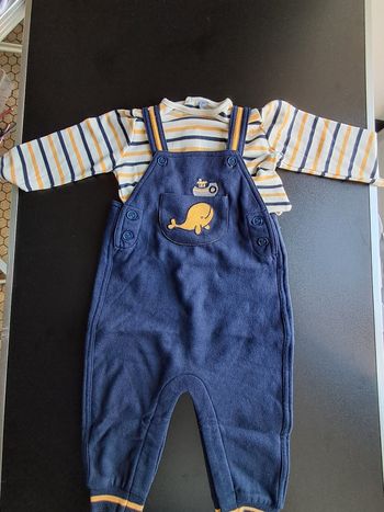 Ensemble salopette et pull