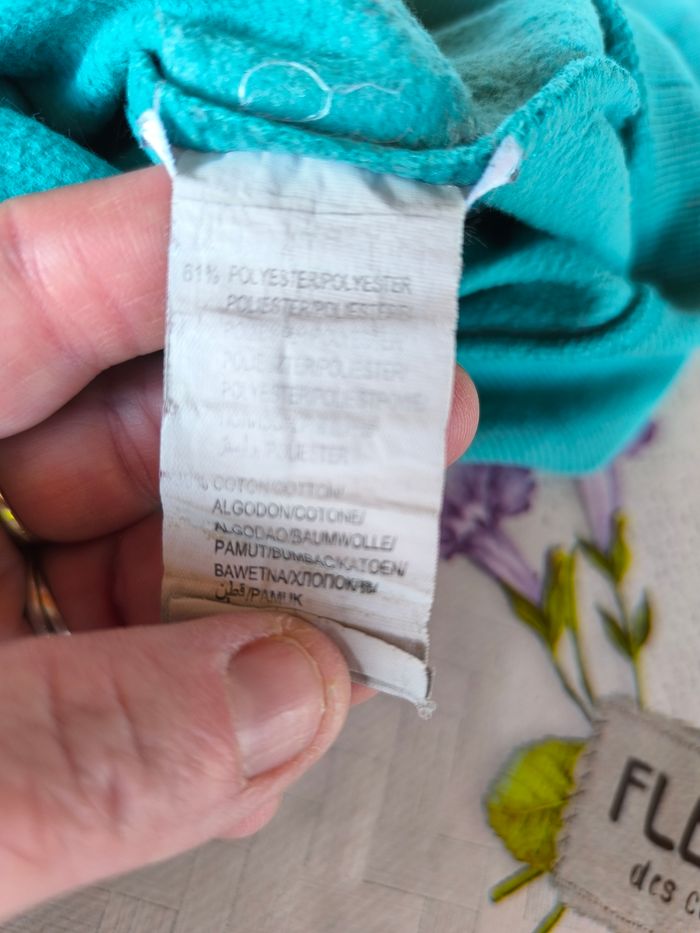 Pull capuche dinausore Kiabi 10 ans - photo numéro 4