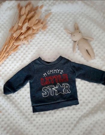 Petit pull 6 mois