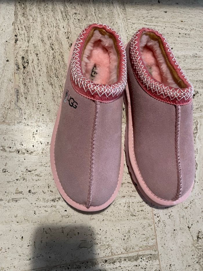 UGG Tazz Neuve - Taille 37, Tropical Pink Enfants - photo numéro 2