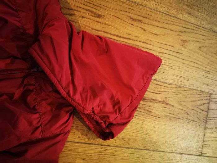 Manteau rouge - photo numéro 2