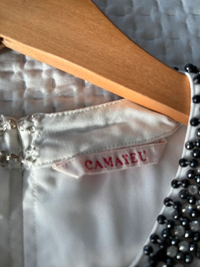 50. Blouse Camaïeu blanc col perles femme 38 - photo numéro 4