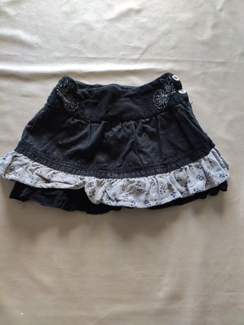 Jupe noire orchestra 24 mois