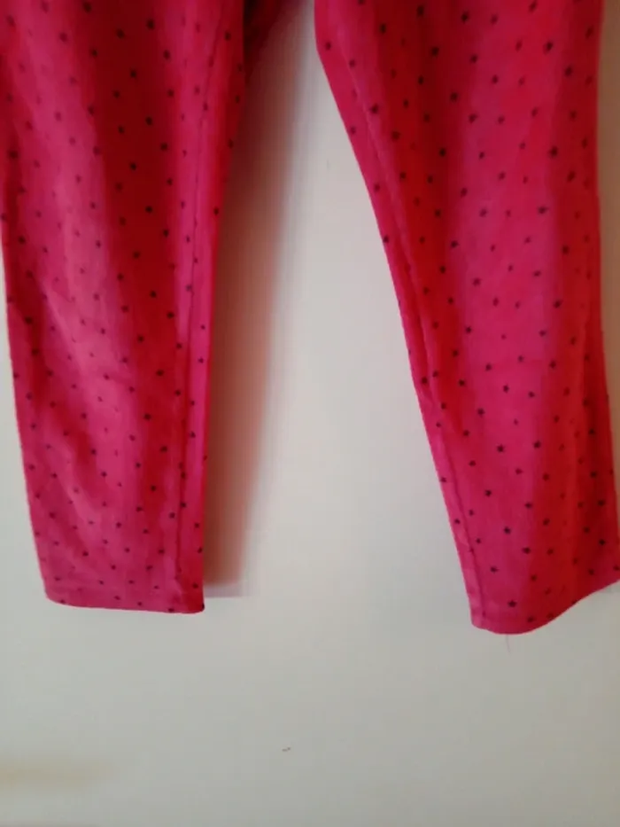Joli pyjama 2 pièces. Kiabi. 6 ans - photo numéro 14