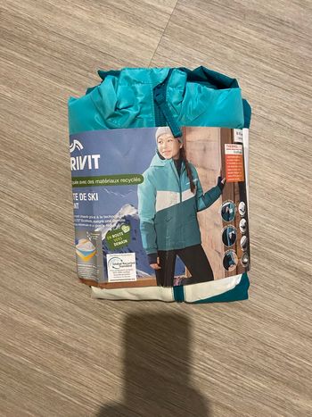 Manteau ski enfant neuf