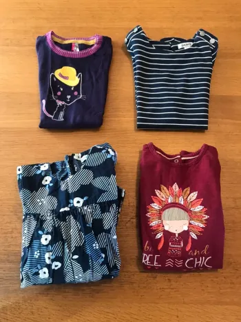 Lot 4 robes 3 ans