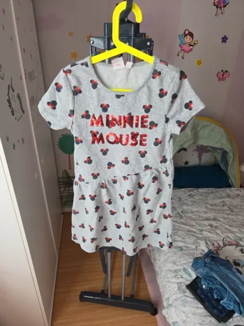 Robe minnie taille 8 ans
