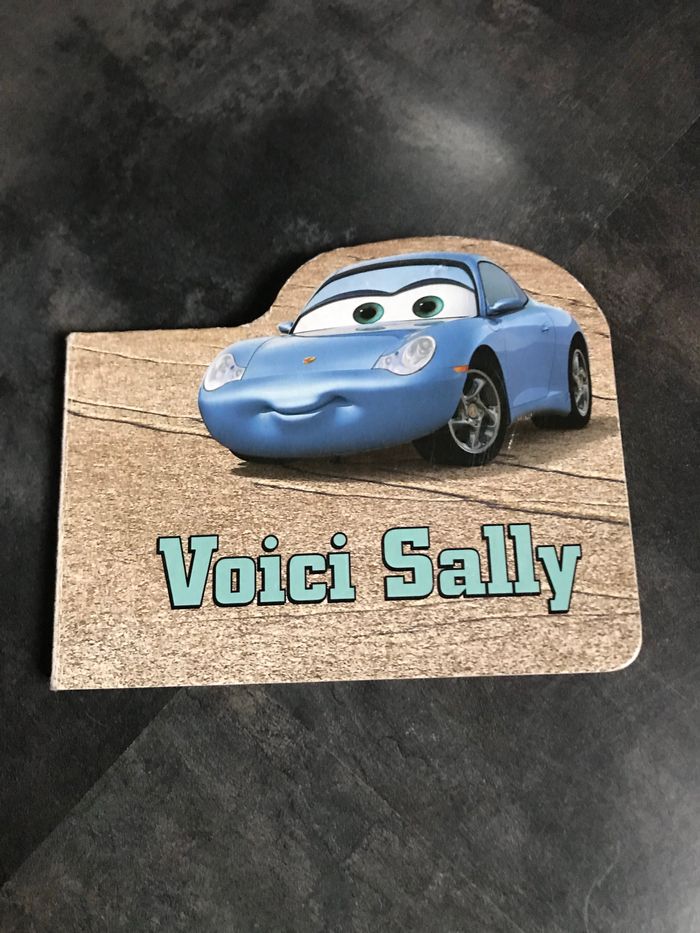 Livre pour enfant Cars voici Sally Disney Pixar
