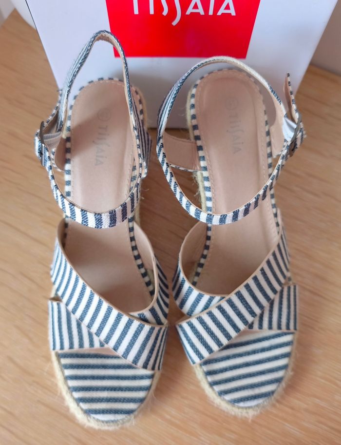🌺 Sandales compensées - Marine/Écru - Tissaìa - P41 🌺 - photo numéro 3