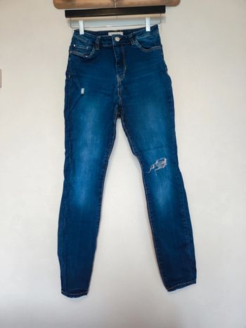 Jean déchiré taille 38