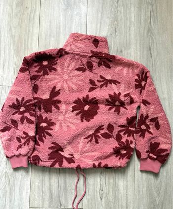 Pull polaire billabong motif fleur rose sherpa 