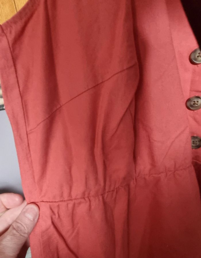 Robe longue en lin de bon prix collection en 50 jamais portee - photo numéro 6