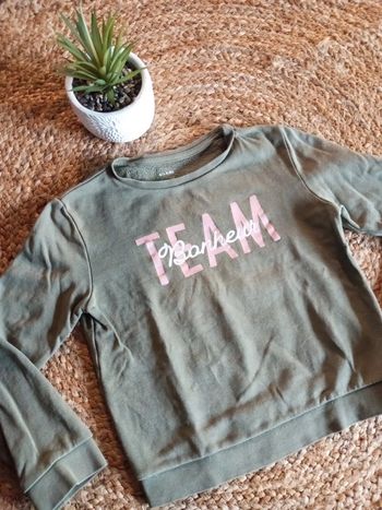 Sweat / pull Kiabi taille 8 ans