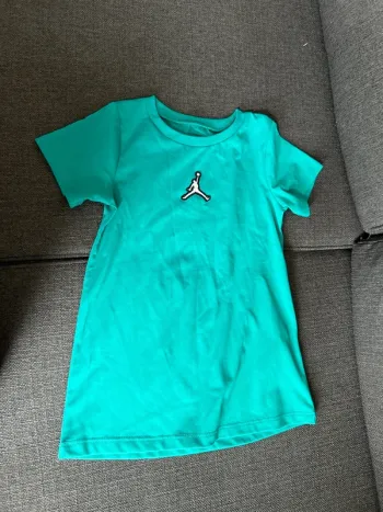 Robe manches courtes  air Jordan bébé fille, 18 mois, verte