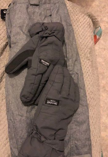 Tenue de ski pour enfant