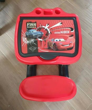 Bureau enfant cars
