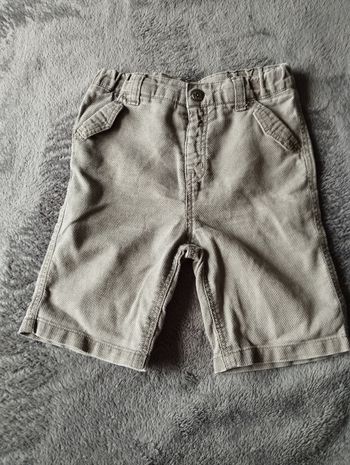 Short léger kaki 2 ans 🎁