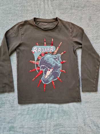 Tres beau tee-shirt 10 ans