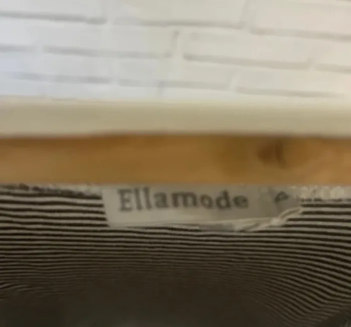 Joli t-shirt EllaModa – Taille 4 (équivalent M) - photo numéro 4