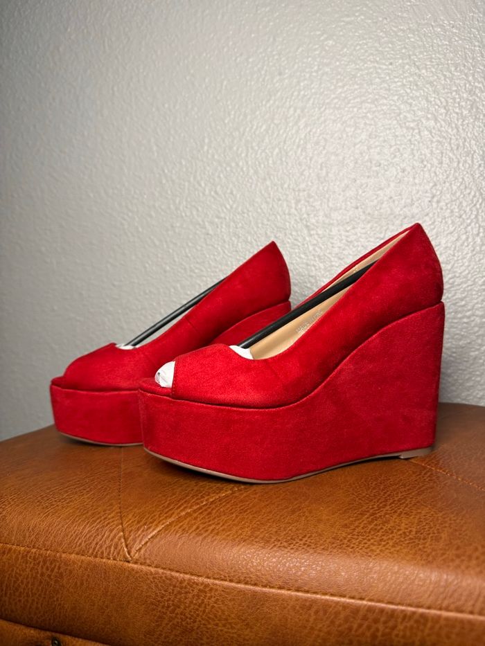 Escarpins compensés rouges – Malien - photo numéro 3