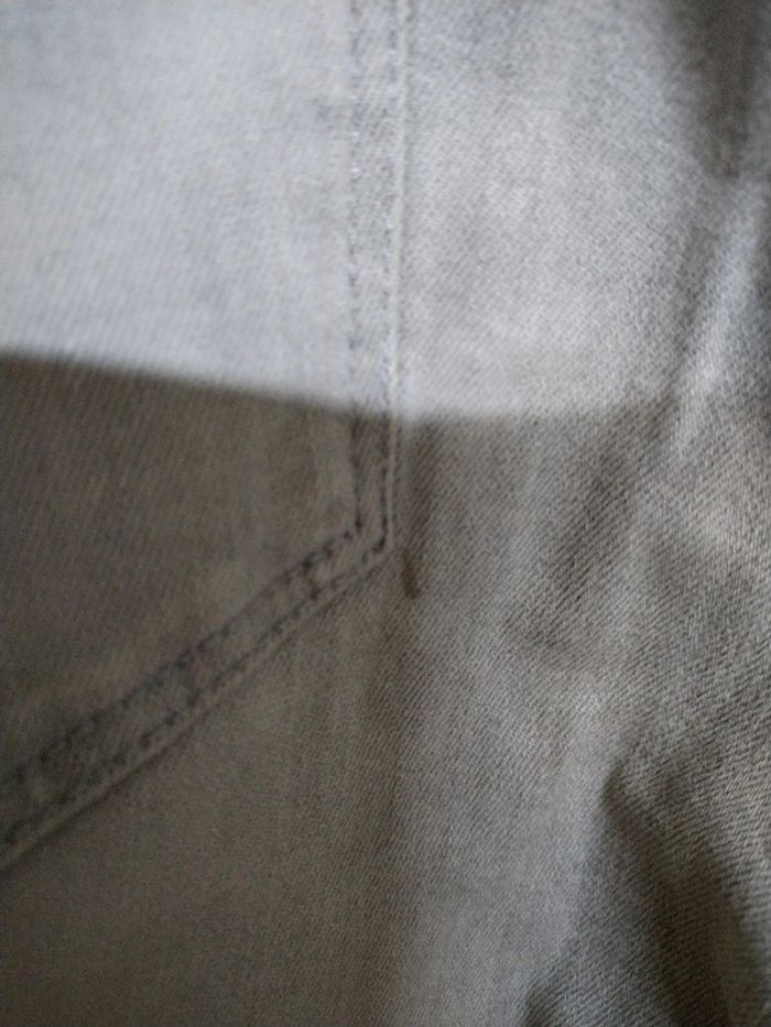 Jeans gris clair - photo numéro 4