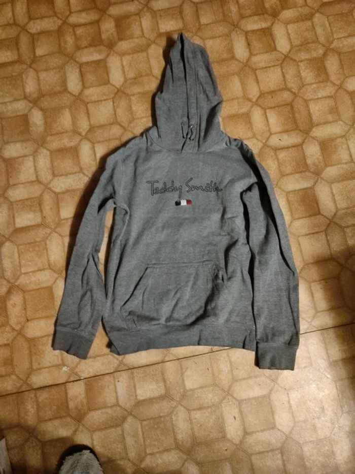 Pull teddy smith 14 ans