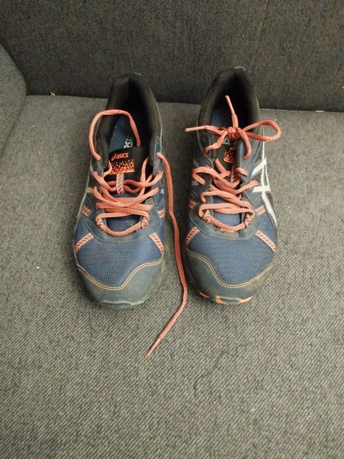 Chaussures Trail Asics