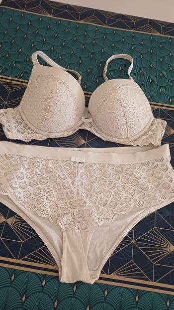 Ensemble soutien gorge  culotte