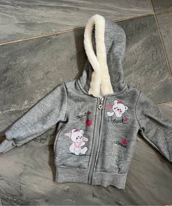 Gilet à capuche