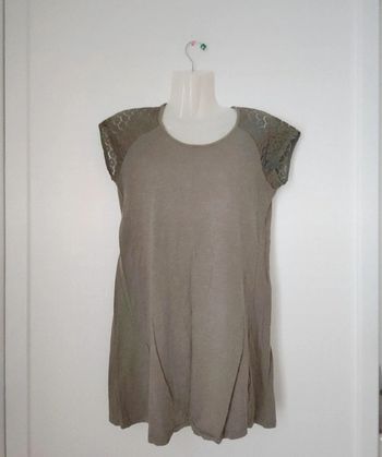 Tee-shirt / tunique d'été avec dentelle femme c