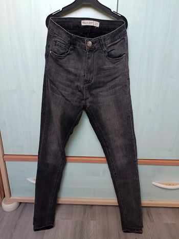 Jean gris foncé