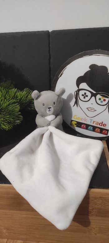 Doudou mouchoir ours P'tit bisou Aubert gris blanc koala 227004 Dc3771ab