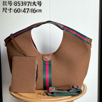 Gucci  853971