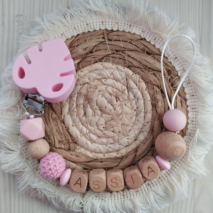 Attache tétine personnalisée