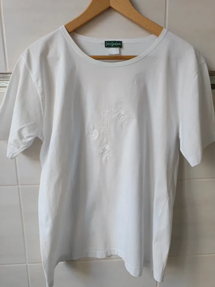 T-shirt Julie Guerlande 100% coton broderie t.L