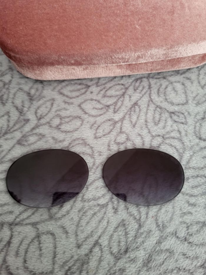 Lunette Miu miu - photo numéro 4