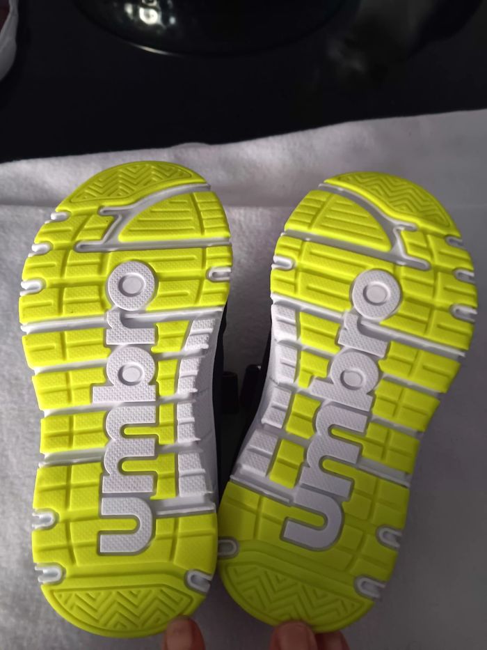 Basket Umbro - photo numéro 3