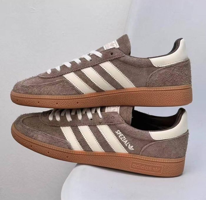 Baskets de  Adidas P42 - photo numéro 4