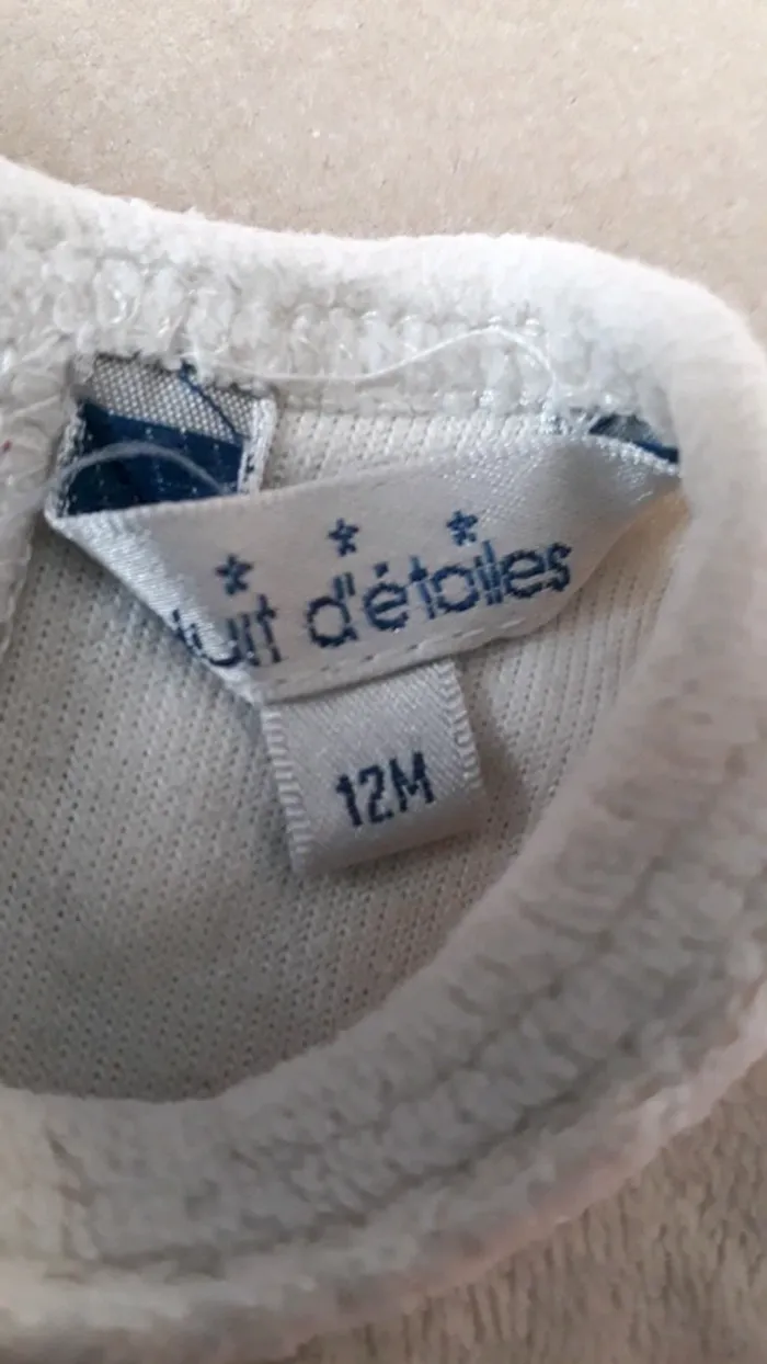 Pyjama / Grenouillère velours 12 Mois - photo numéro 2